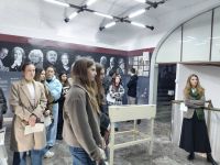 IMG-83524c827c15a1a1ccf4a5db0a184c09-V